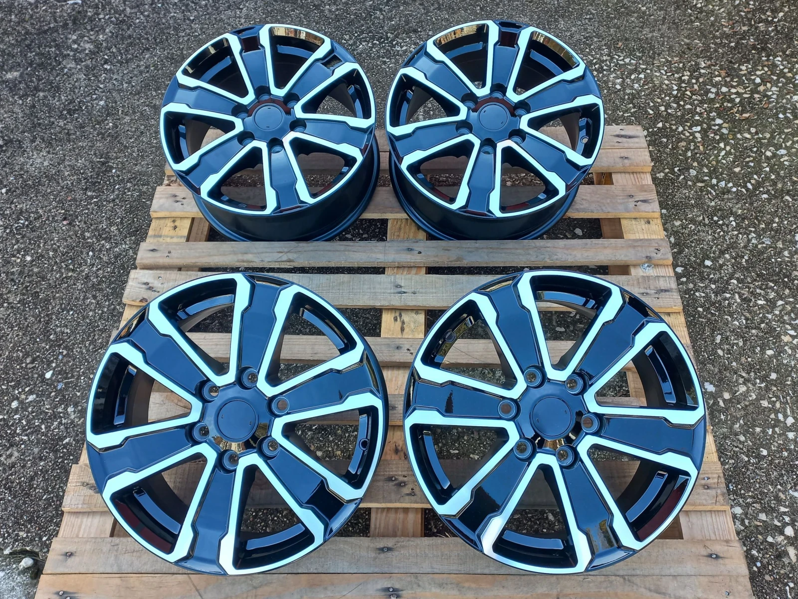 ������ �� Iveco | Mobile.bg � ����������� 7