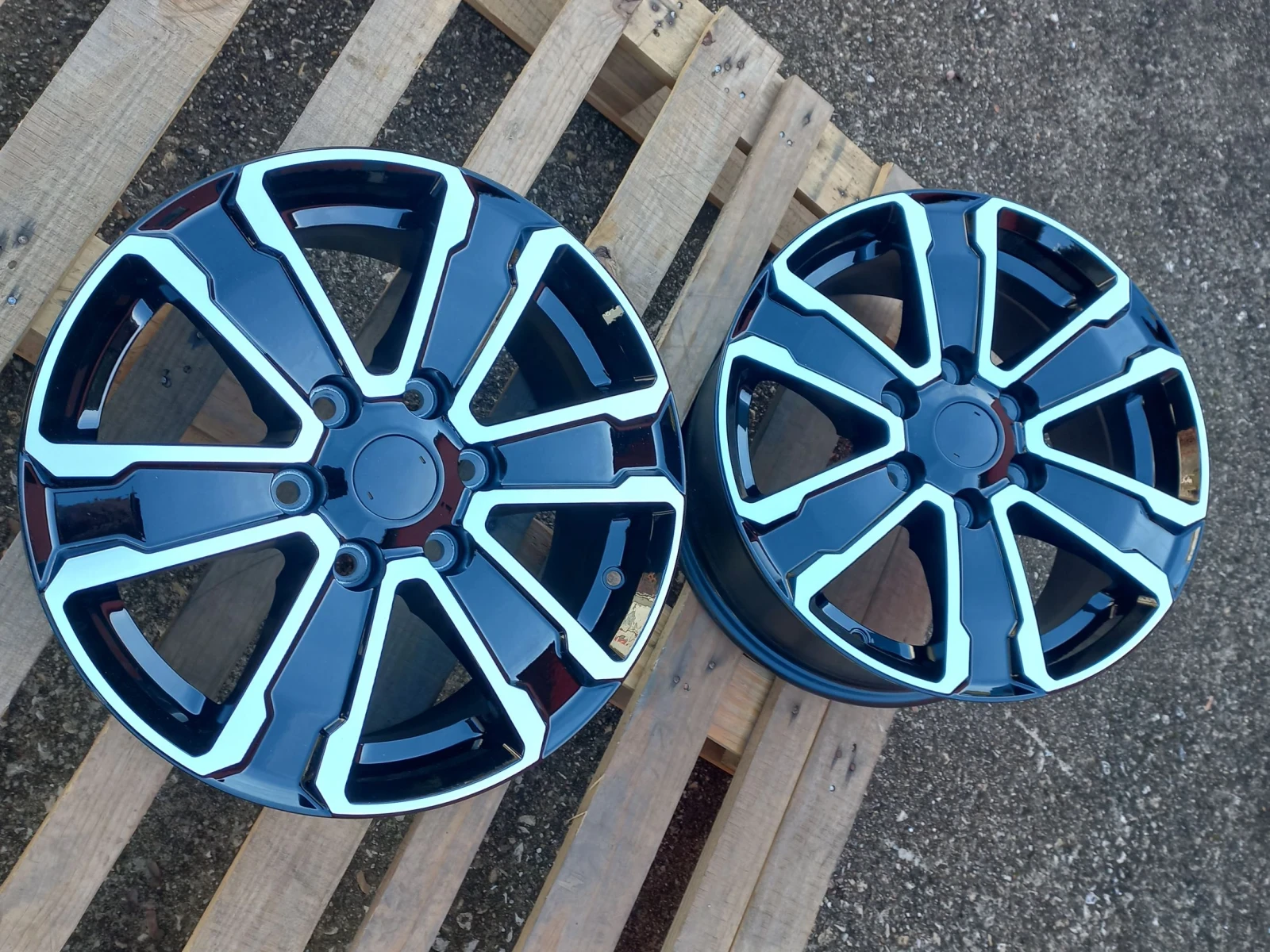 ������ �� Iveco | Mobile.bg � ����������� 3