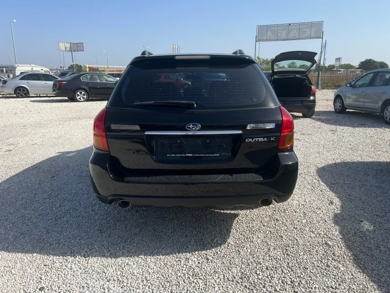 Subaru Outback 2.5i avtomat gaz, снимка 3 - Автомобили и джипове - 43409810