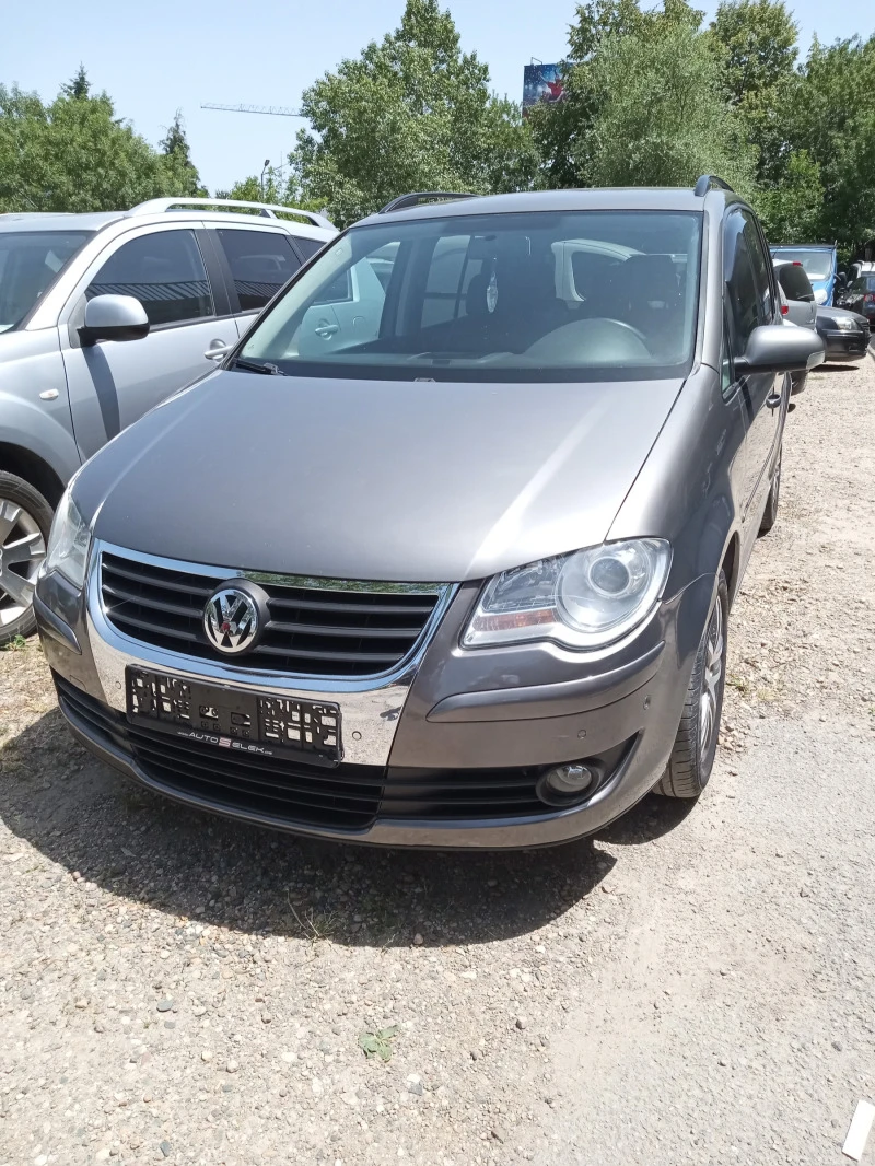 VW Touran 1.9tdi-105ps, снимка 1 - Автомобили и джипове - 46331870