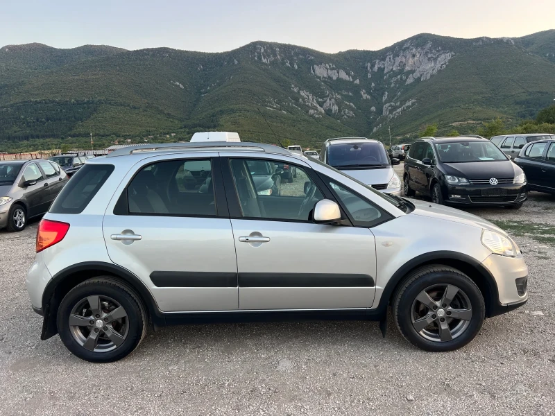 Suzuki SX4 1.6 I 4x4 FACE, снимка 7 - Автомобили и джипове - 46887425