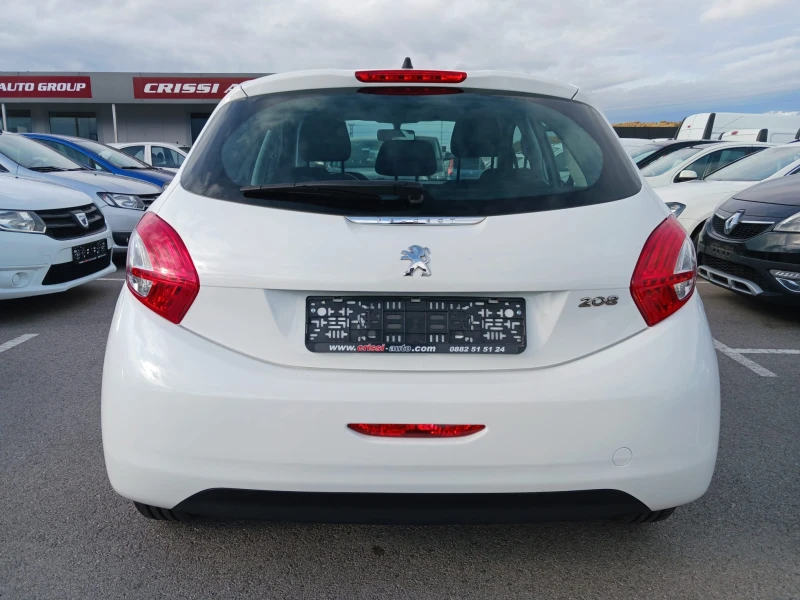 Peugeot 208 1.2 /70 000km, снимка 5 - Автомобили и джипове - 48051738