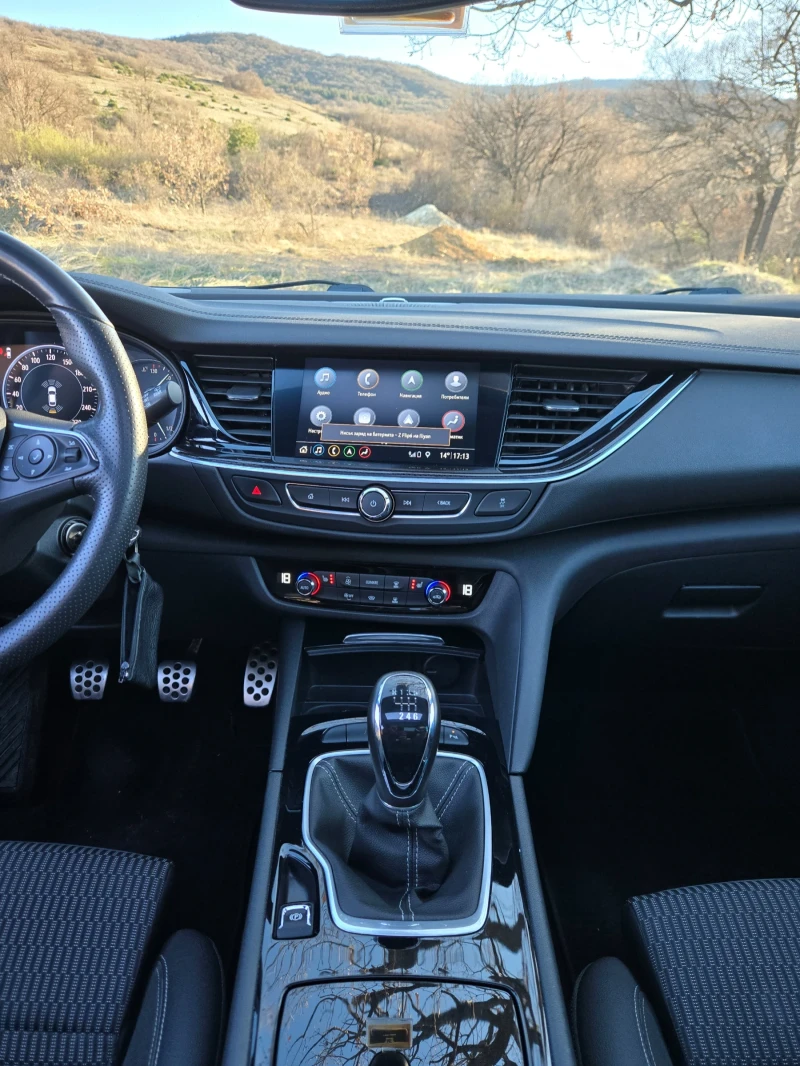 Opel Insignia, снимка 13 - Автомобили и джипове - 49941631