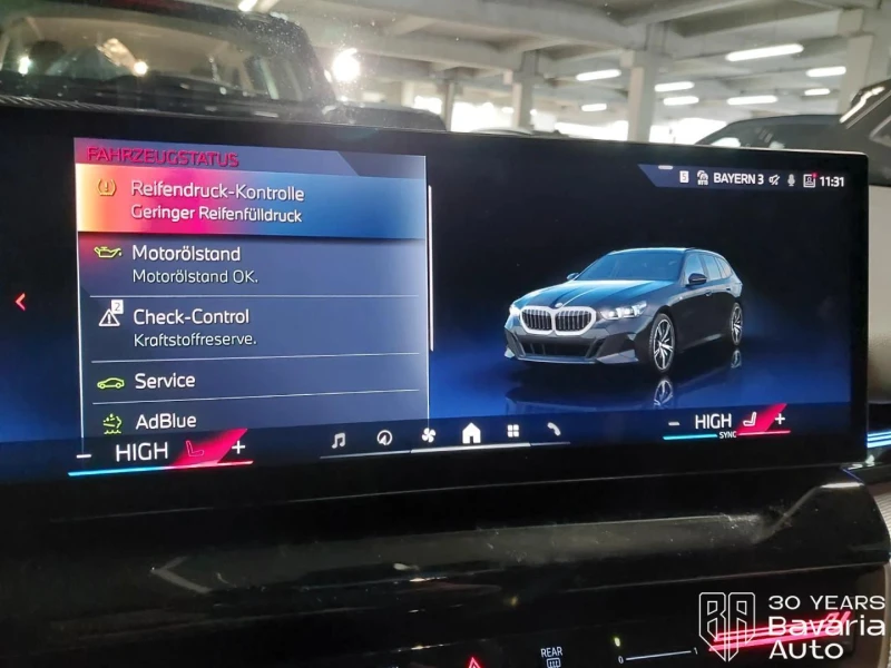 BMW 520 d xDrive Touring M Sport Paket Steptronic, снимка 8 - Автомобили и джипове - 52775437