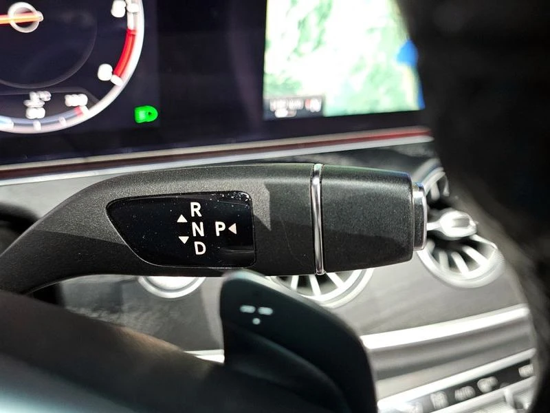 Mercedes-Benz E 220 E220d Coupe| 194к.с.| ВКЛ.ТЕХНОТЕСТ, снимка 9 - Автомобили и джипове - 55263322