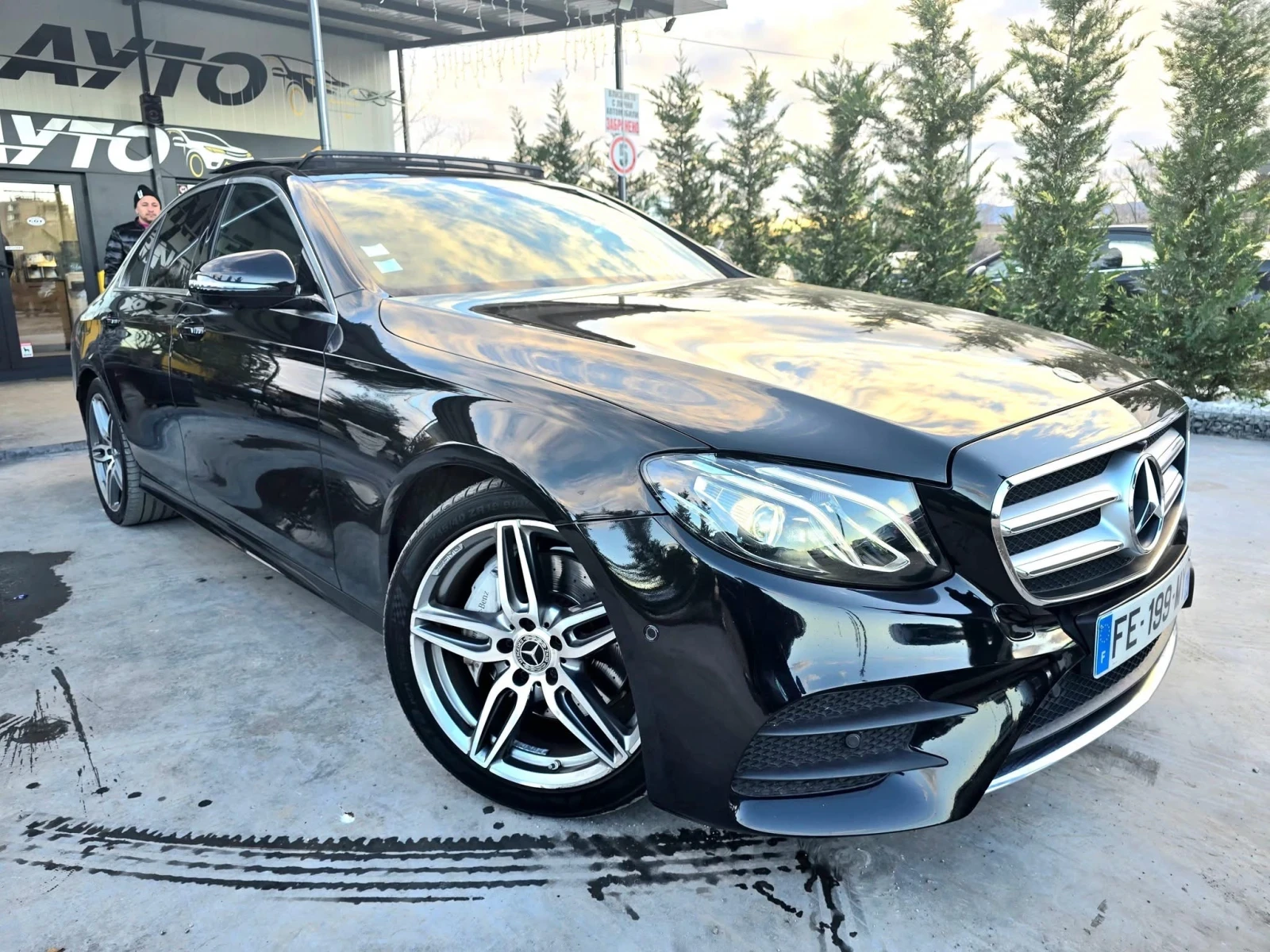 Mercedes-Benz E 220 D FULL AMG LINE ПАНОРАМА TOP ЛИЗИНГ 100%, снимка 1