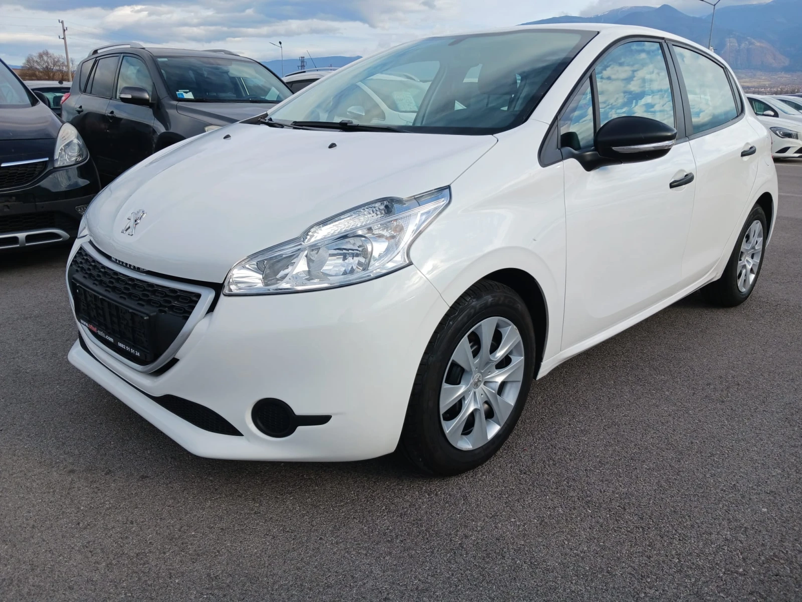 Peugeot 208 1.2 /70 000km - [1] 