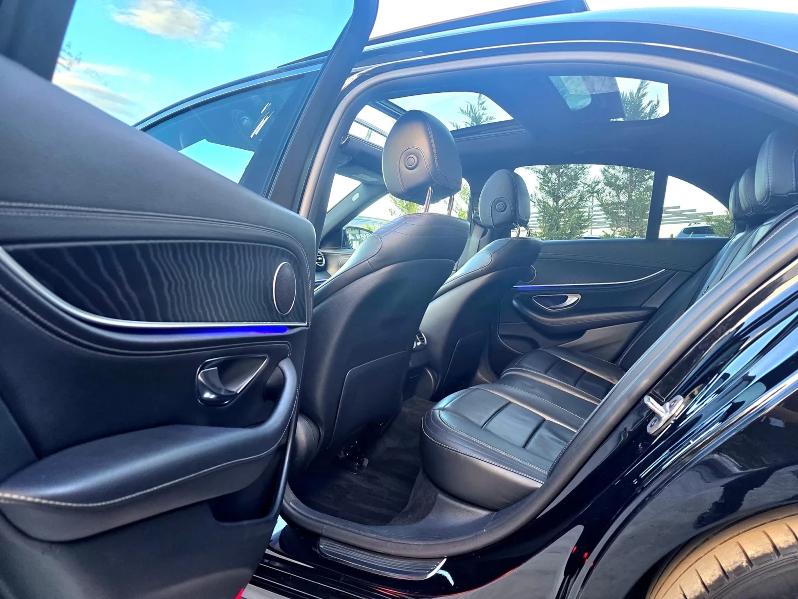 Mercedes-Benz E 220 D FULL AMG LINE  TOP  100% | Mobile.bg   16