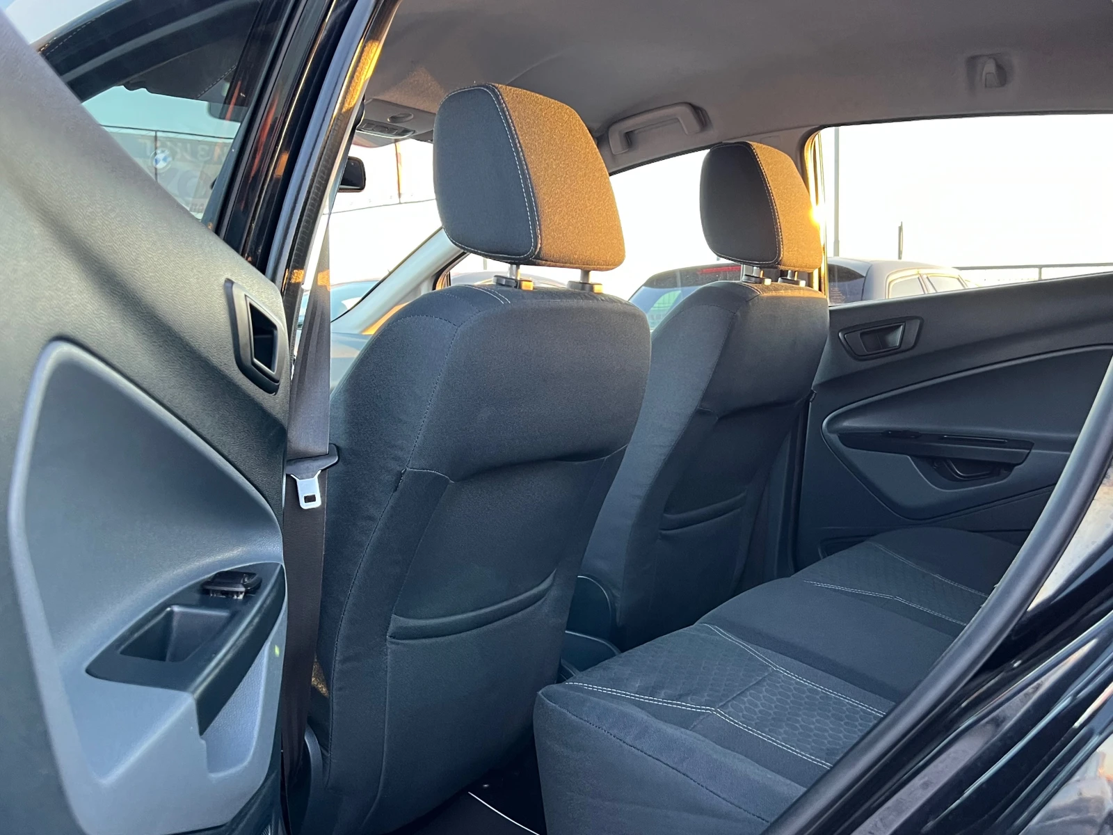 Ford Fiesta ЛИЗИНГ-1, 6 КЛИМАТРОНИК-ТОП - изображение 8