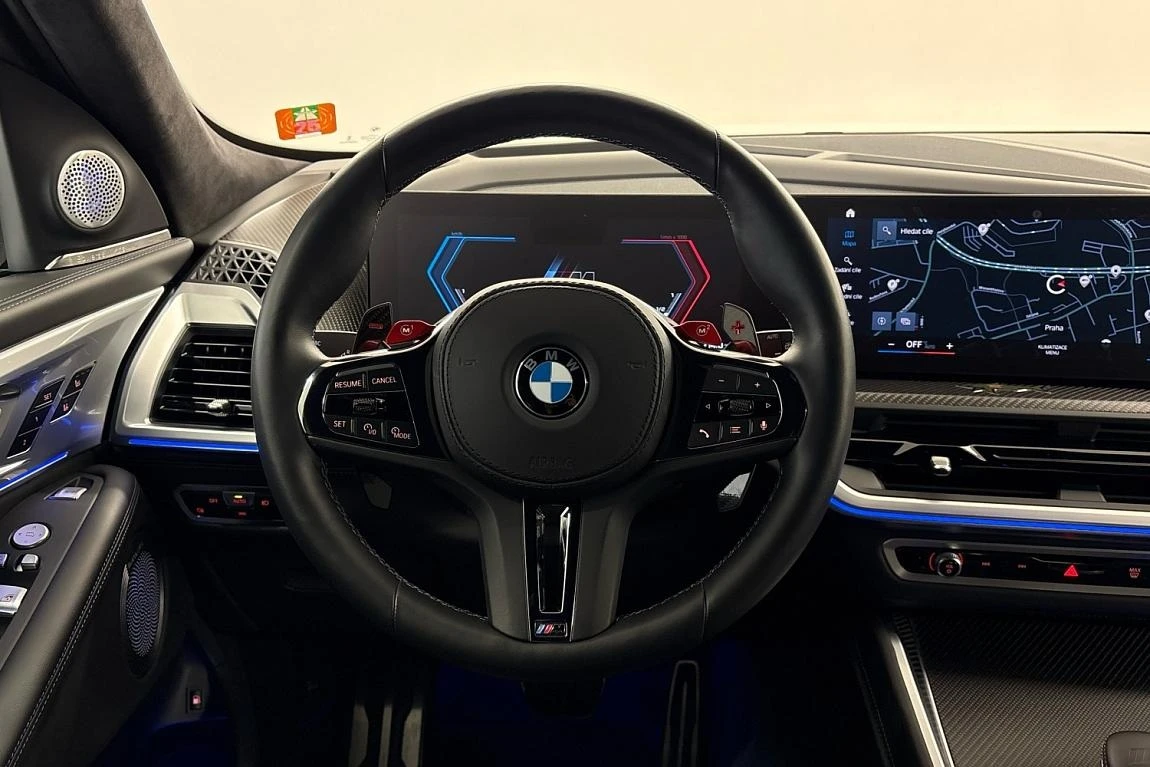 BMW XM Hybrid xDrive - изображение 7