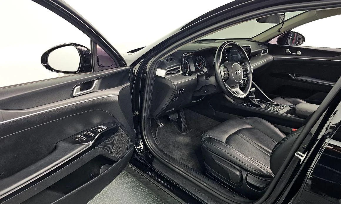 Kia K5 | Mobile.bg   12