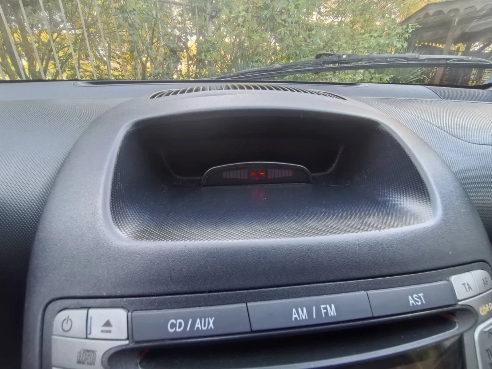 Peugeot 107 1.0i 68-PS КЛИМАТИК - изображение 8