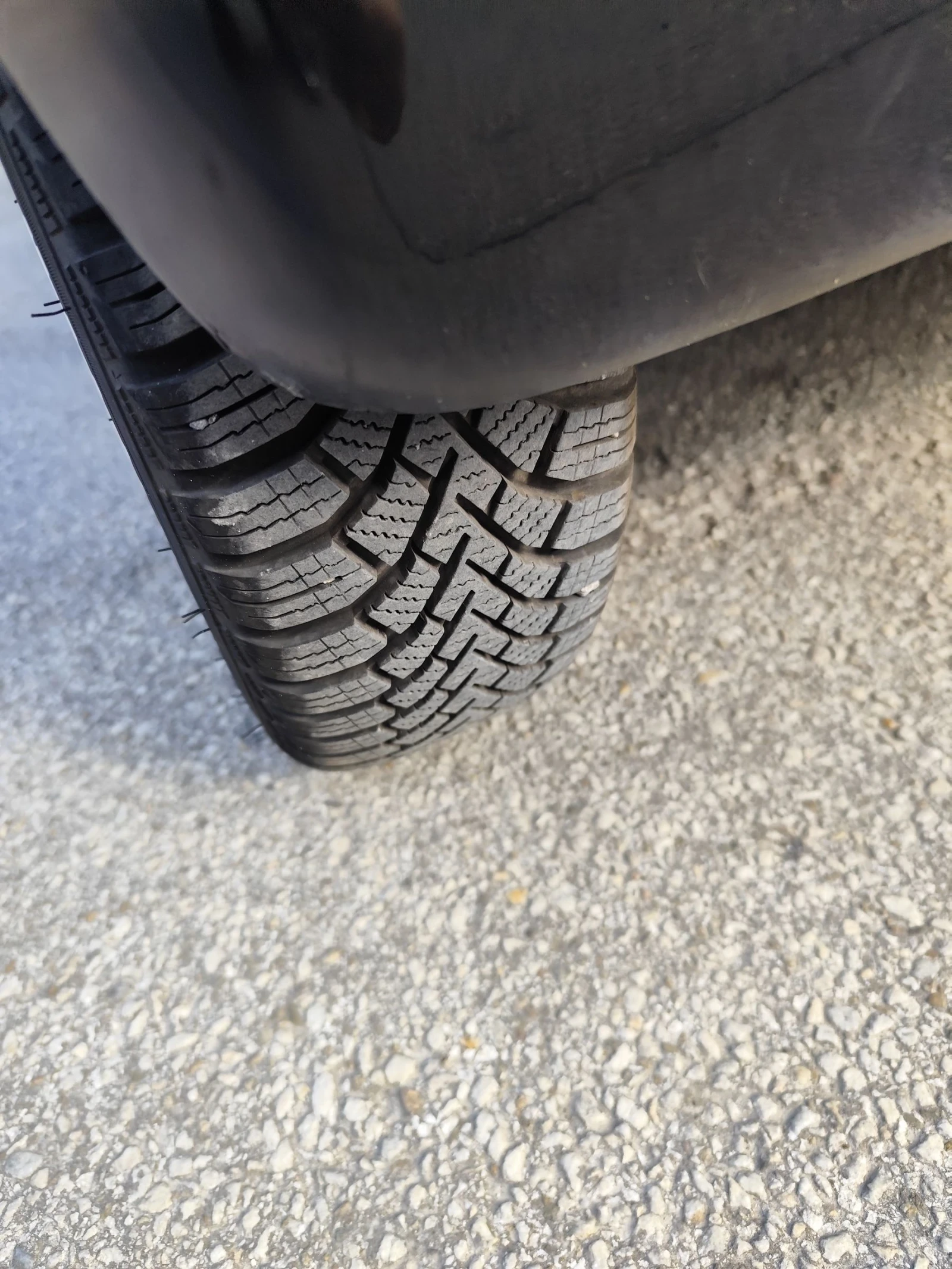 Peugeot 107 1.0i 68-PS КЛИМАТИК - изображение 10