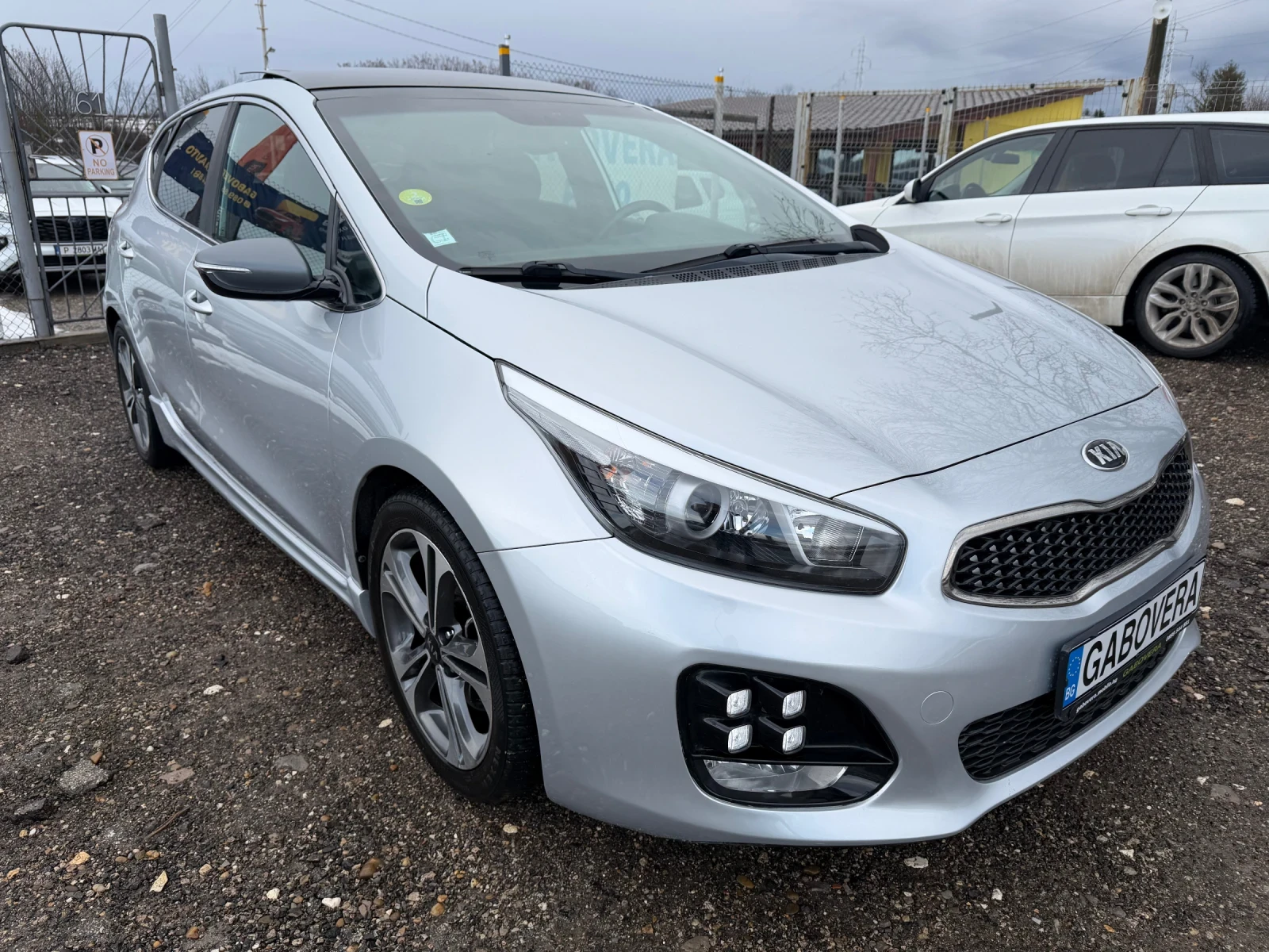 Kia Ceed GT-Line 1.6crdi 136кс. Ръчка 6-ск! Панорама! - изображение 2