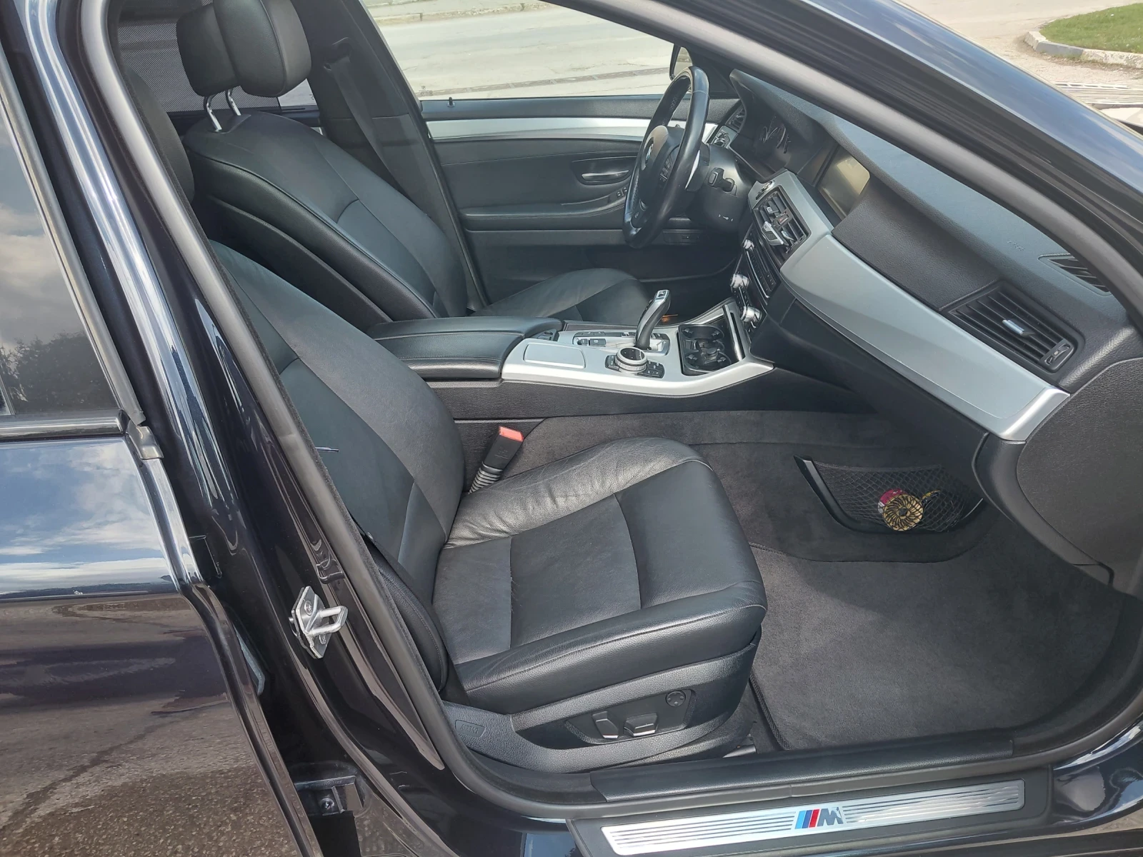 BMW 535 3.5i M-Pack, снимка 14 - Автомобили и джипове - 54039914
