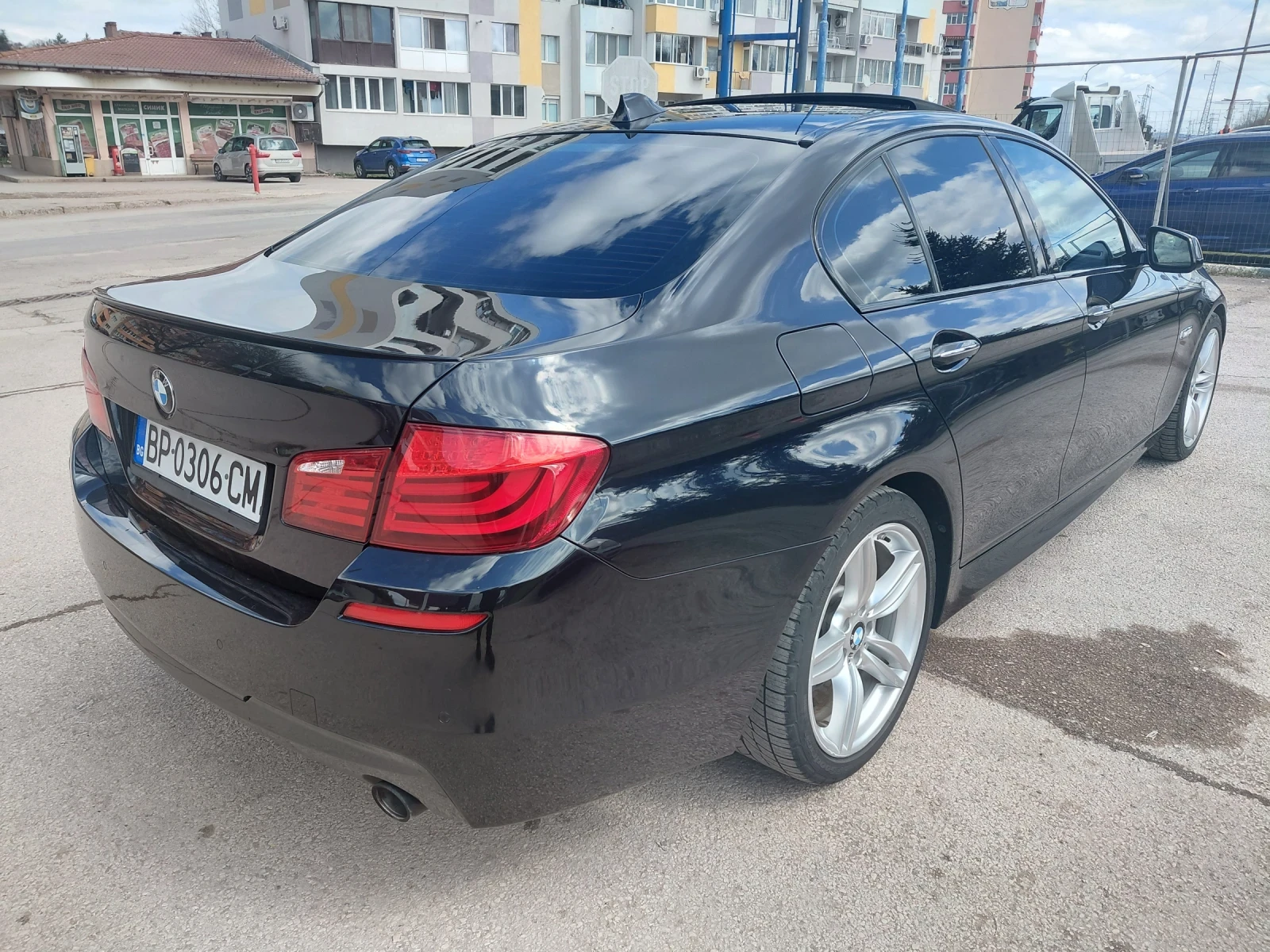 BMW 535 3.5i M-Pack, снимка 5 - Автомобили и джипове - 54039914