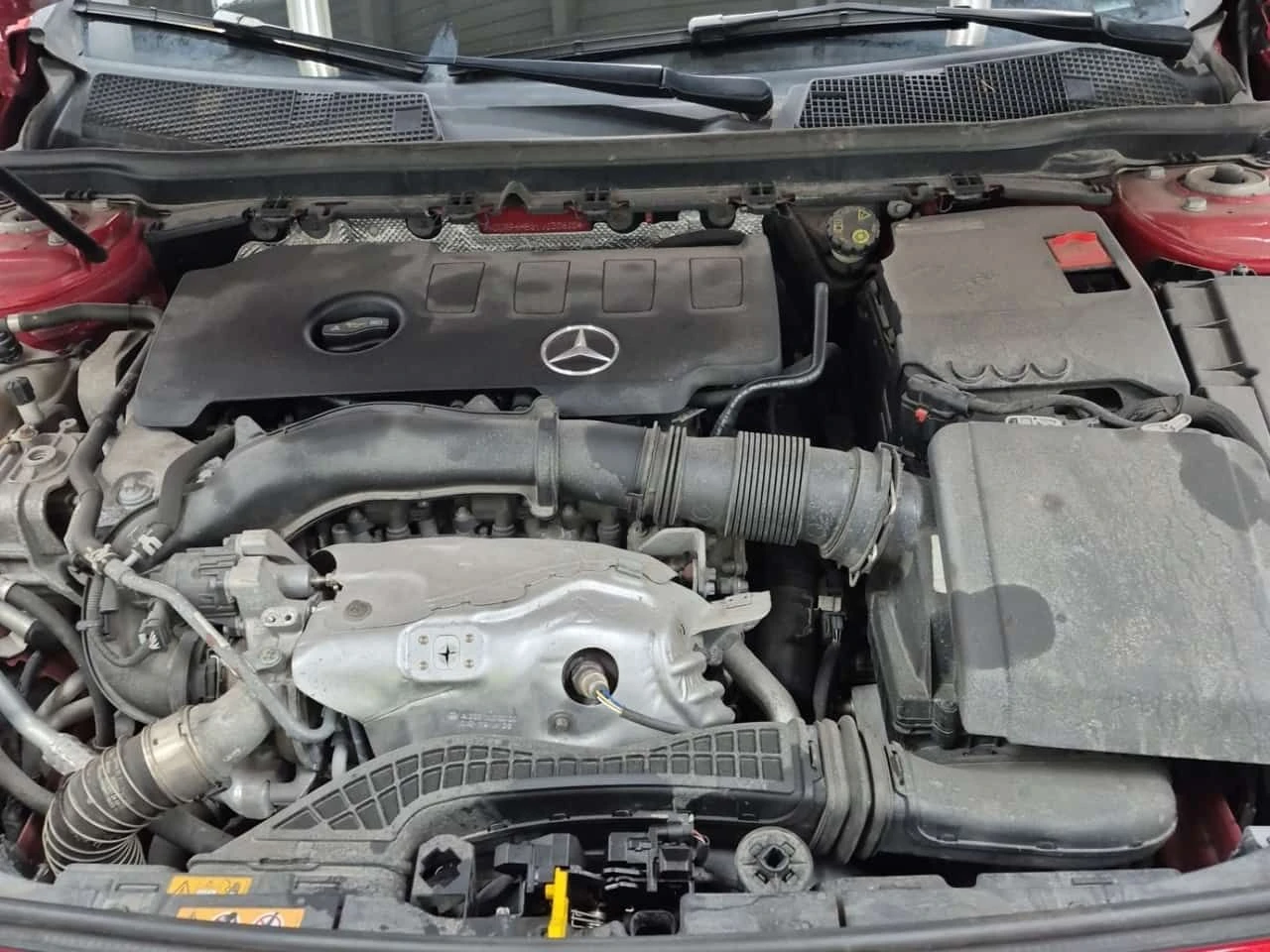 Mercedes-Benz A 250 АЛКАНТАРА| ПАМЕТ| ПАНОРАМА| CARFAX| , снимка 9 - Автомобили и джипове - 54467722