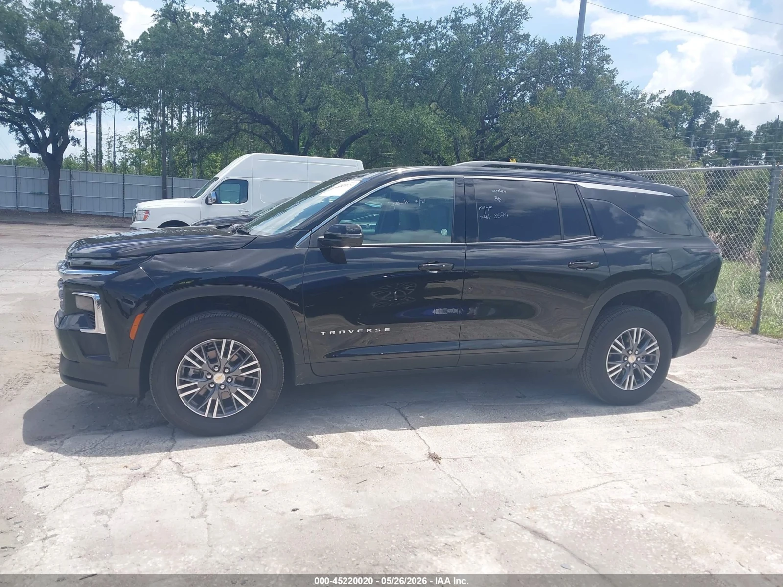 Chevrolet Traverse LT, снимка 14 - Автомобили и джипове - 54756430
