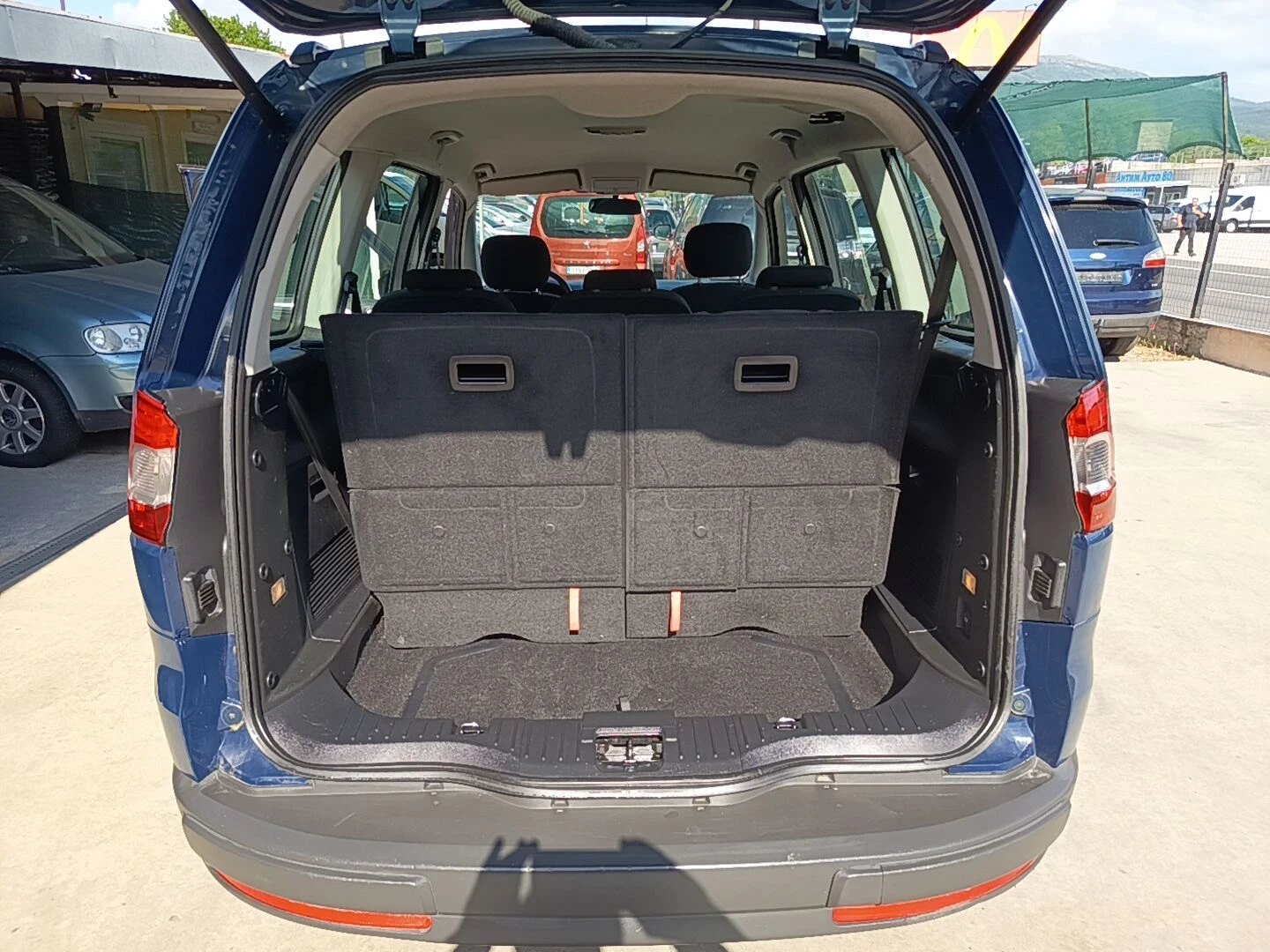 Ford Galaxy 2.0tdci, снимка 11 - Автомобили и джипове - 54768263