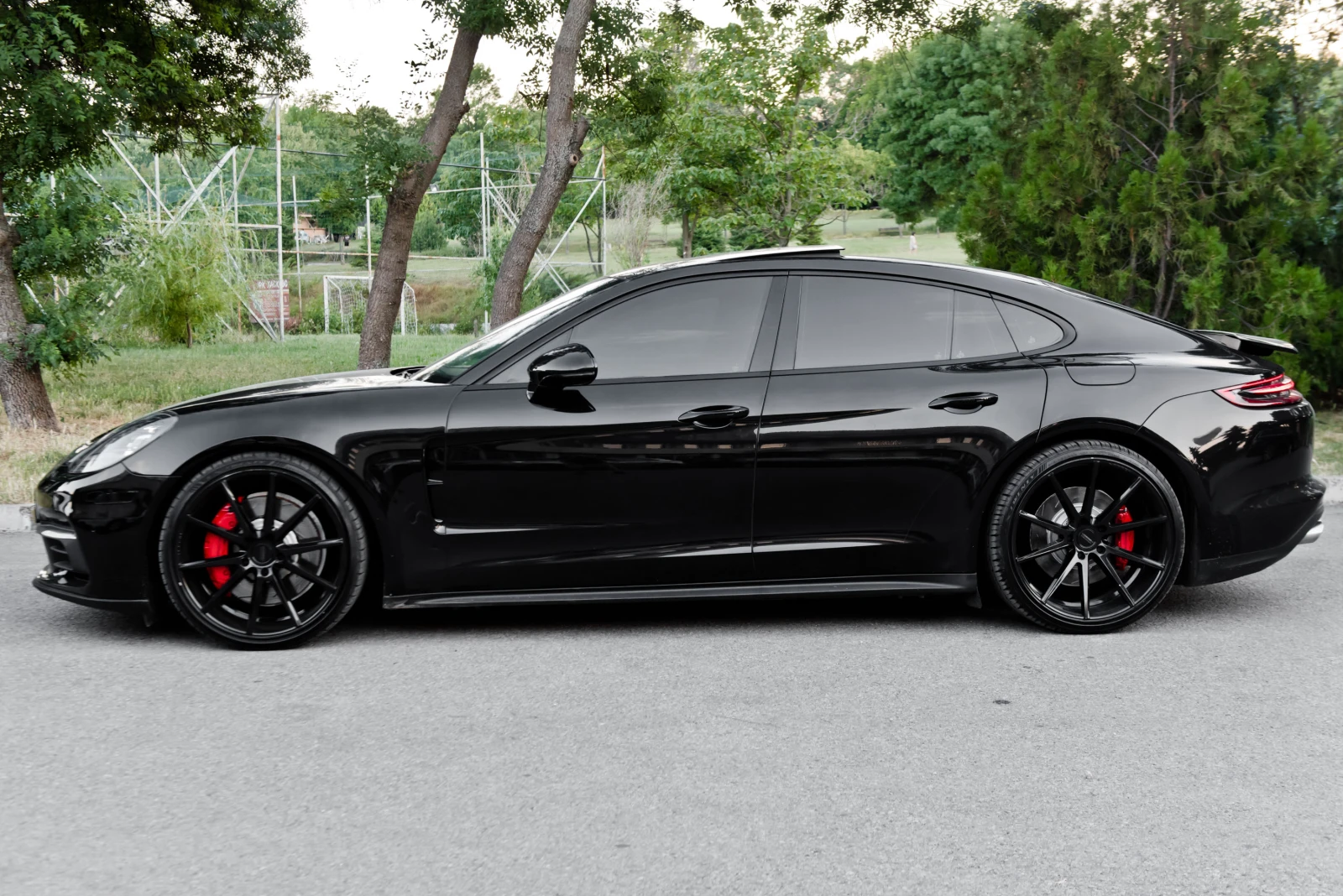 Porsche Panamera 4 E-Hybrid, снимка 4 - Автомобили и джипове - 55135098