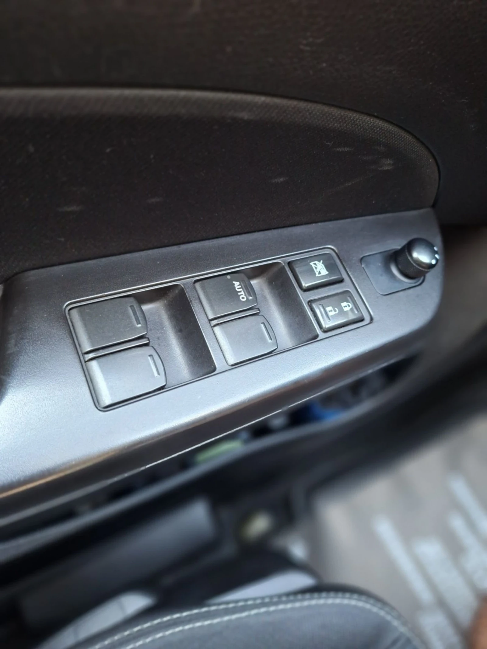 Suzuki Swift  4х4 Газов Инжекцион, снимка 4 - Автомобили и джипове - 55221202