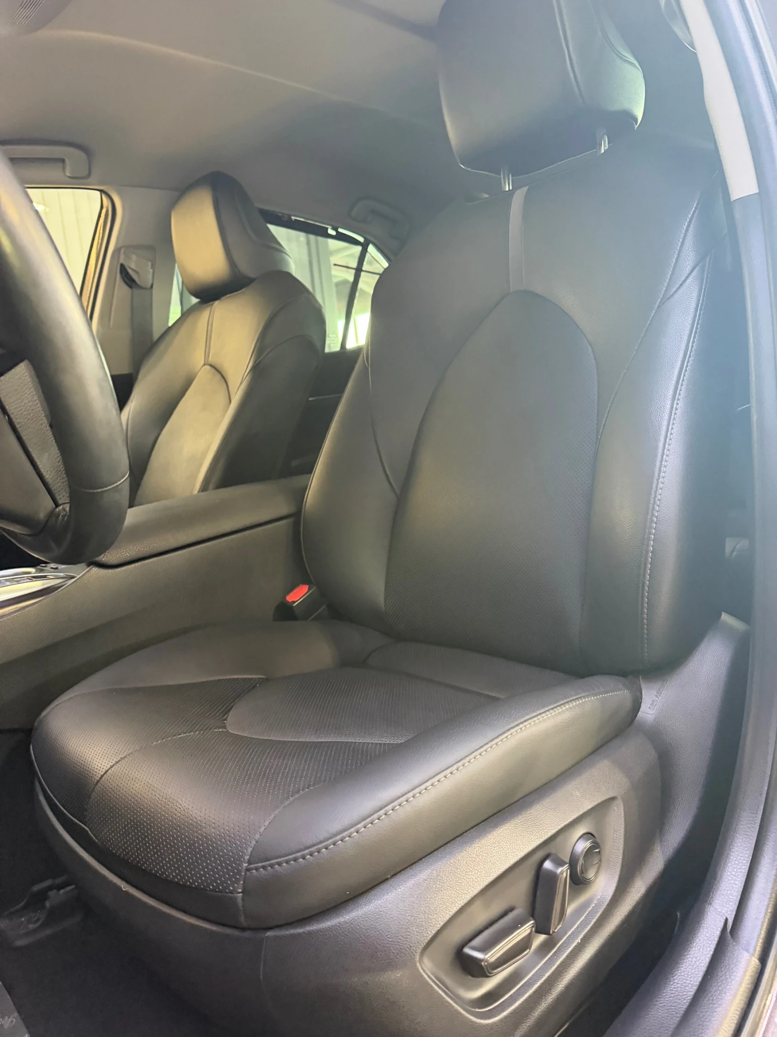 Toyota Camry 2.5 HYBRID 4WD * HEAD UP * 360 ������ * �������� | Mobile.bg � ����������� 16