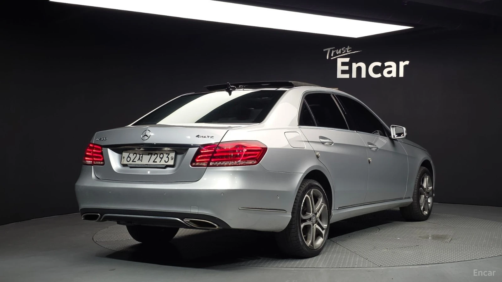 Mercedes-Benz E 400 FACE* 4MATIC* 360* ����� ��������* �����* ������ | Mobile.bg � ����������� 2