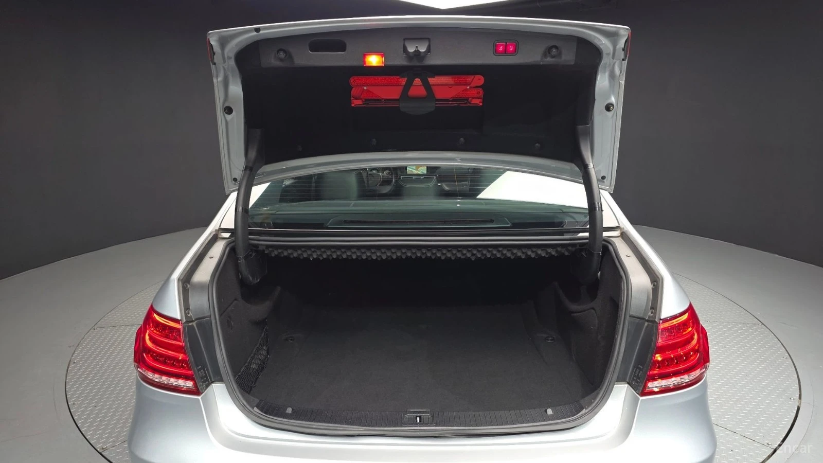 Mercedes-Benz E 400 FACE* 4MATIC* 360* ����� ��������* �����* ������ | Mobile.bg � ����������� 17