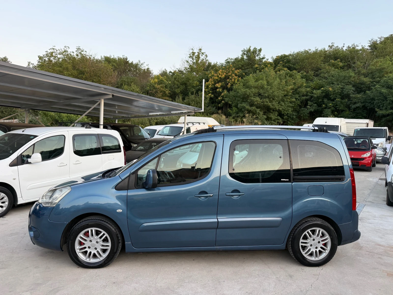 Citroen Berlingo 1.6HDI КЛИМАТИК ВАЛИДНИ НОМЕРА, снимка 8 - Автомобили и джипове - 55564376