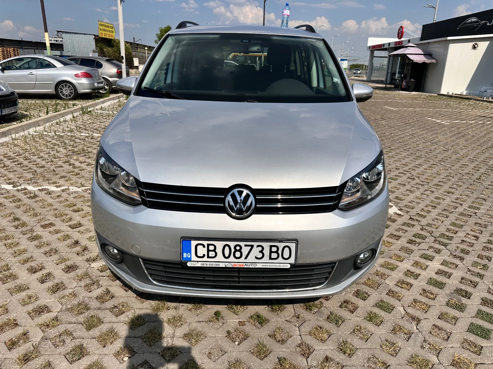 VW Touran Перфектно тех. състояние , снимка 5 - Автомобили и джипове - 55577353