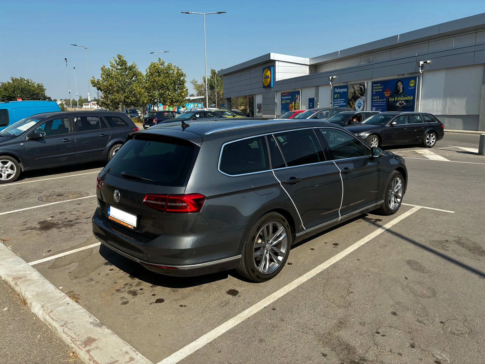 VW Passat B8, снимка 3 - Автомобили и джипове - 55770963