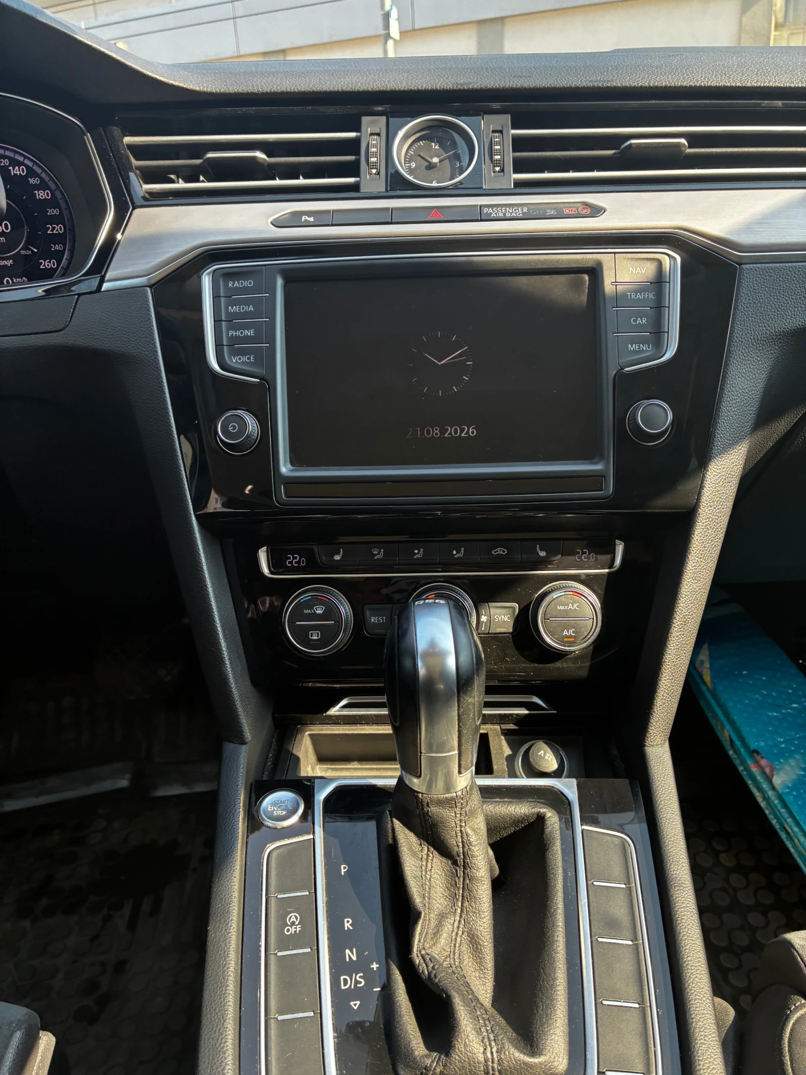VW Passat B8, снимка 16 - Автомобили и джипове - 55770963