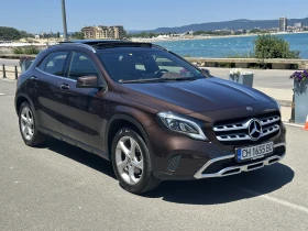 Mercedes-Benz GLA 200 d /4 MATIC/FACELIFT/PANORAMA/KEYLESS/CAR PLAY/LED, снимка 2