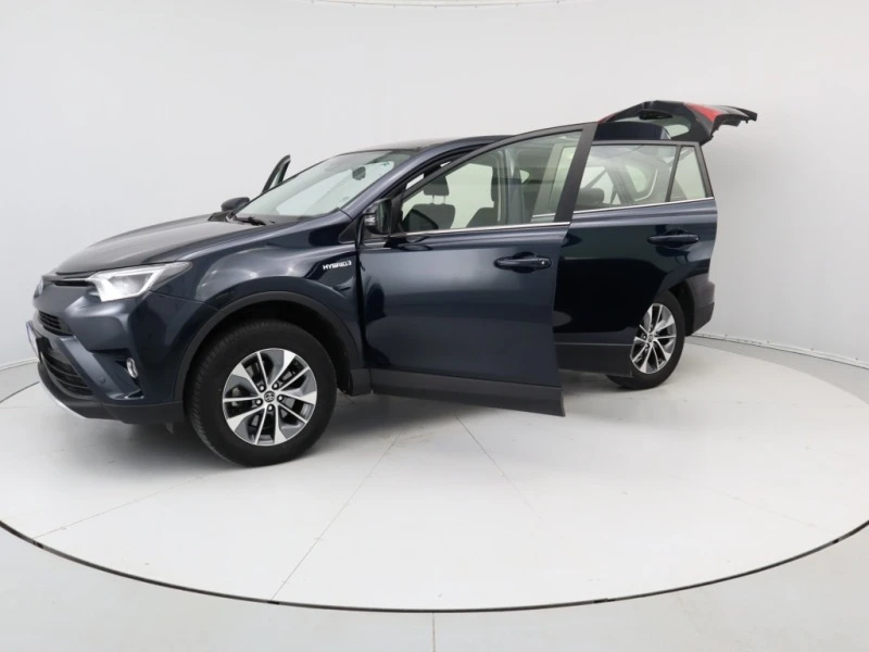 Toyota Rav4, снимка 9 - Автомобили и джипове - 46545774