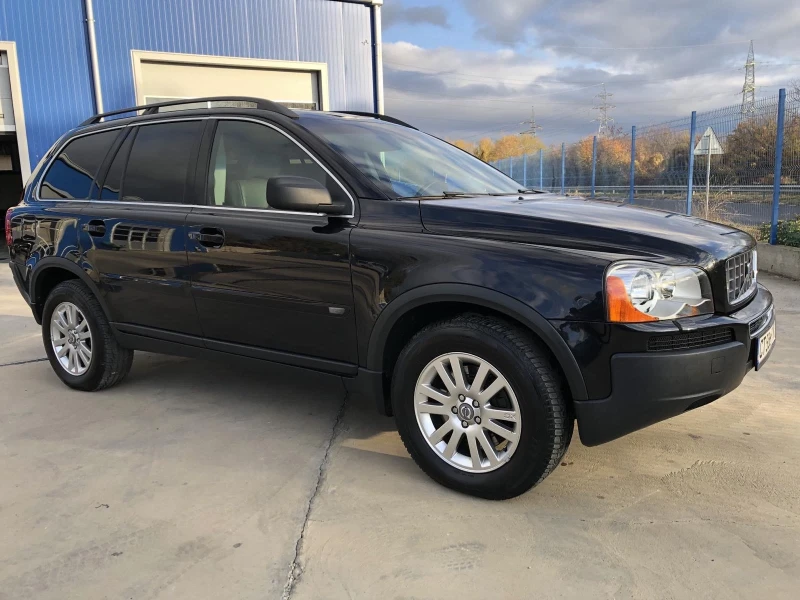 Volvo Xc90 Volvo Xc90/ 4.4 V8 / LPG / 7 местен, снимка 1 - Автомобили и джипове - 48520901