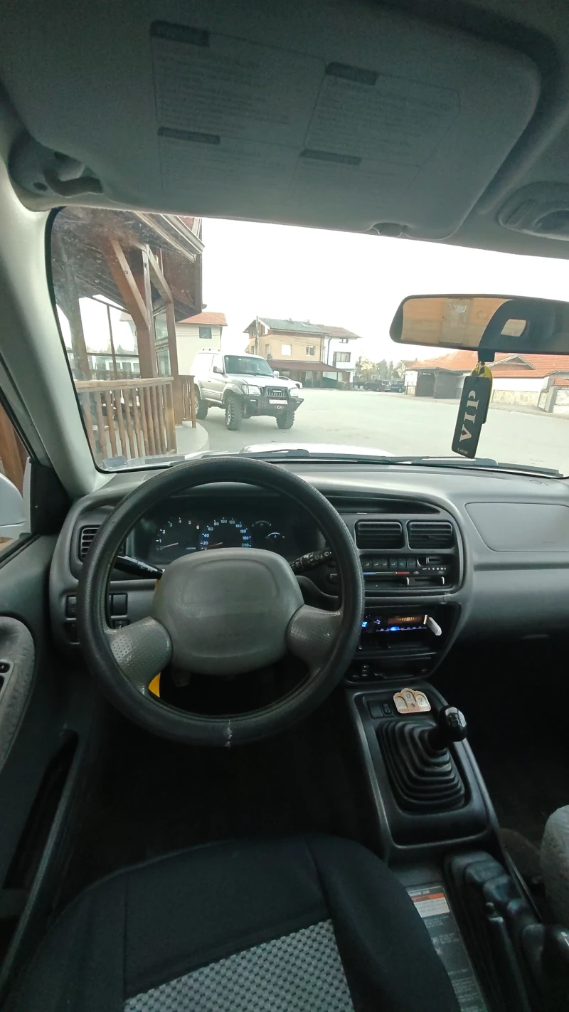 Suzuki Grand vitara, снимка 7 - Автомобили и джипове - 49414757