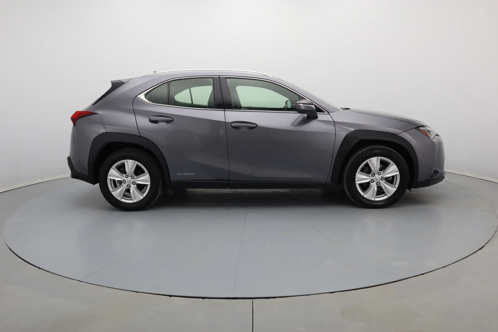 Lexus UX 250h   - изображение 8