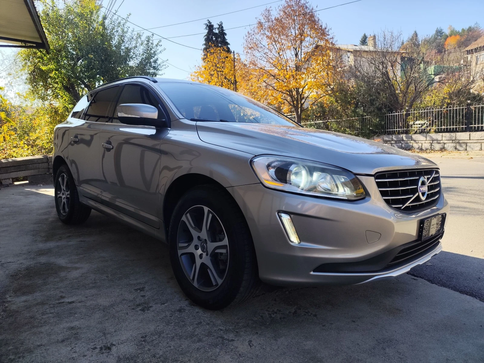 Volvo XC60 D5 AWD(4х4) R-DESIGN MOMENTUM FaceLift KayLess go  - изображение 4