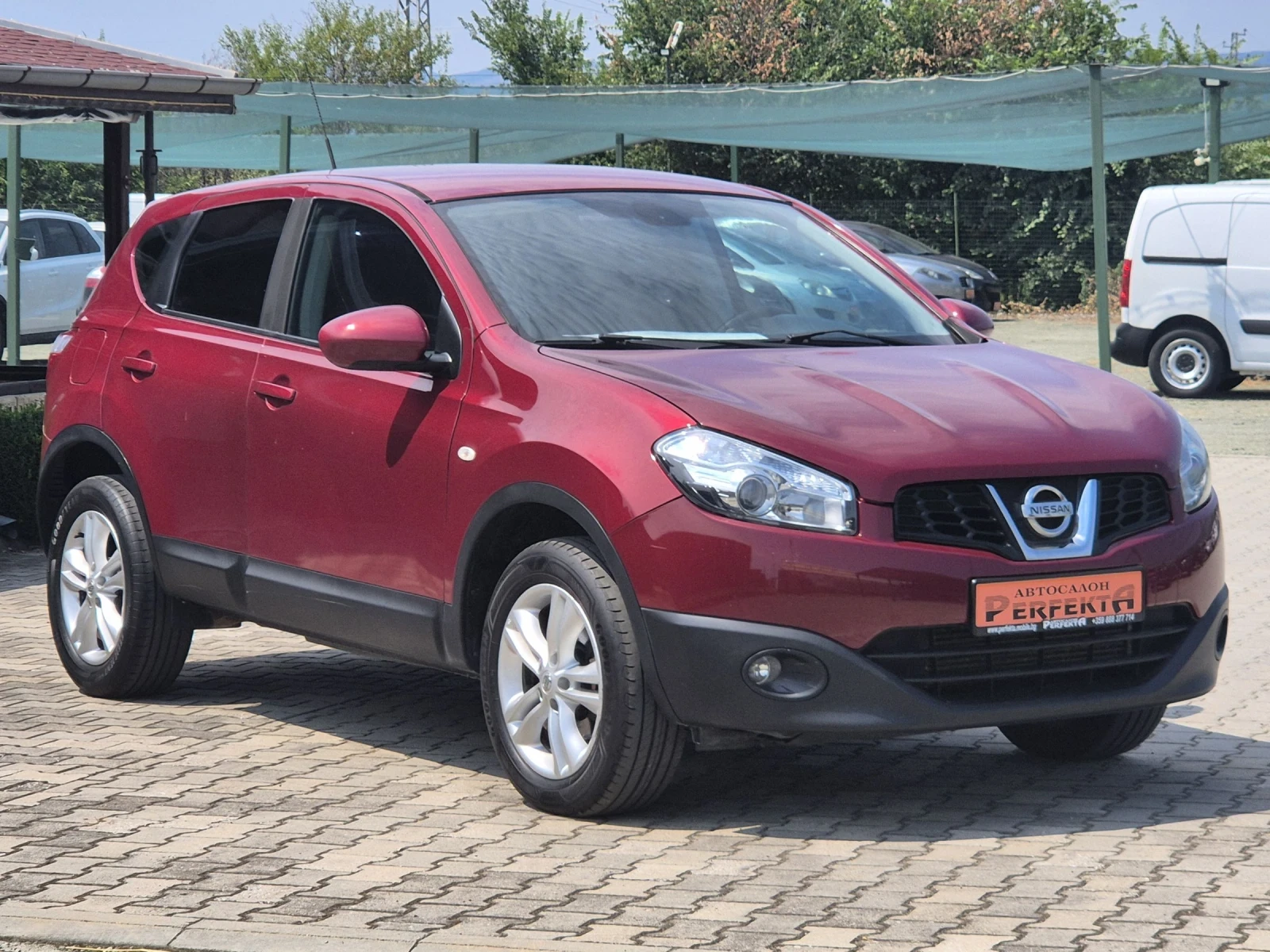 Nissan Qashqai 1.6 диз.131к.с. - изображение 5