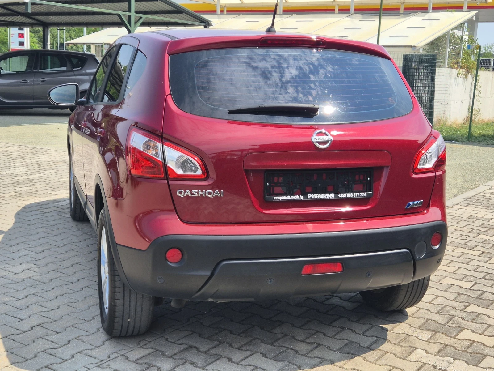Nissan Qashqai 1.6 диз.131к.с. - изображение 9