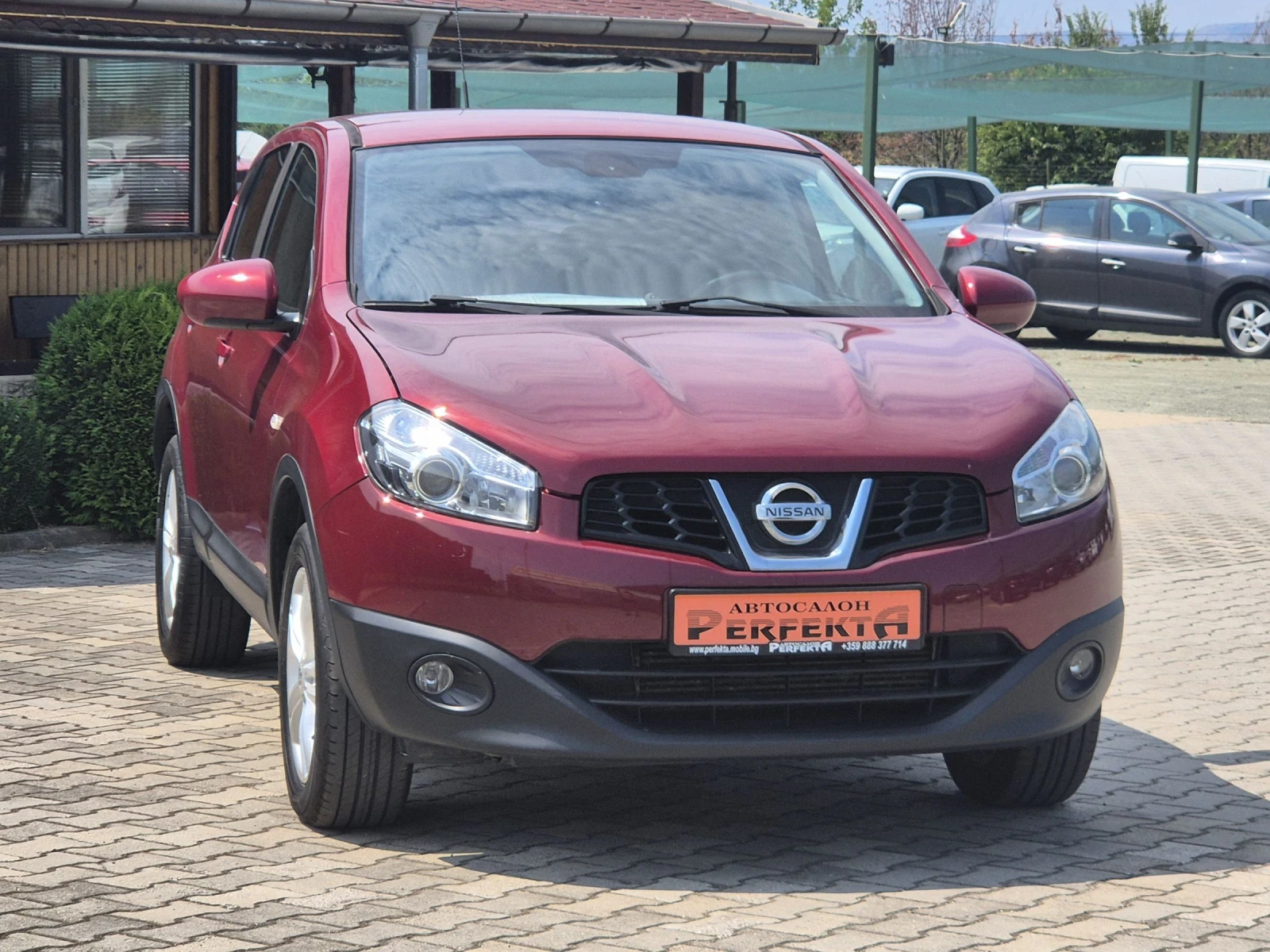 Nissan Qashqai 1.6 диз.131к.с. - изображение 4