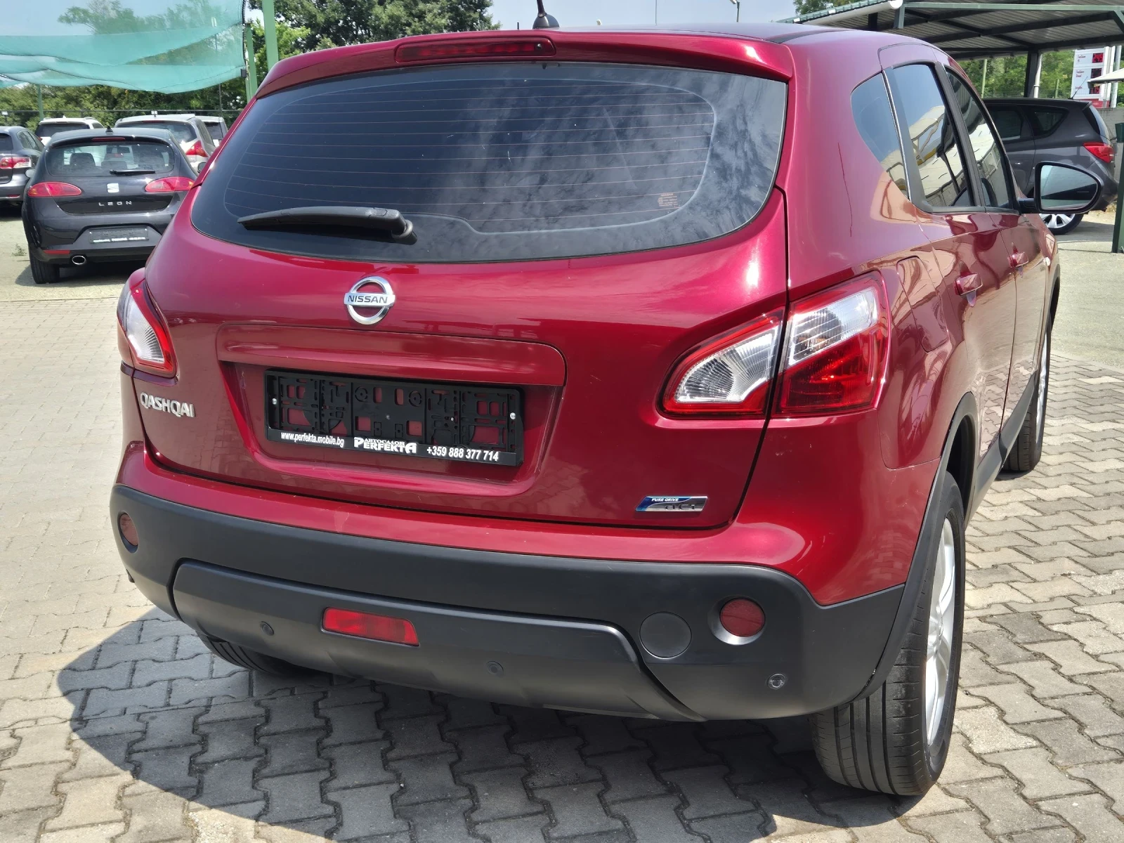Nissan Qashqai 1.6 диз.131к.с. - изображение 8