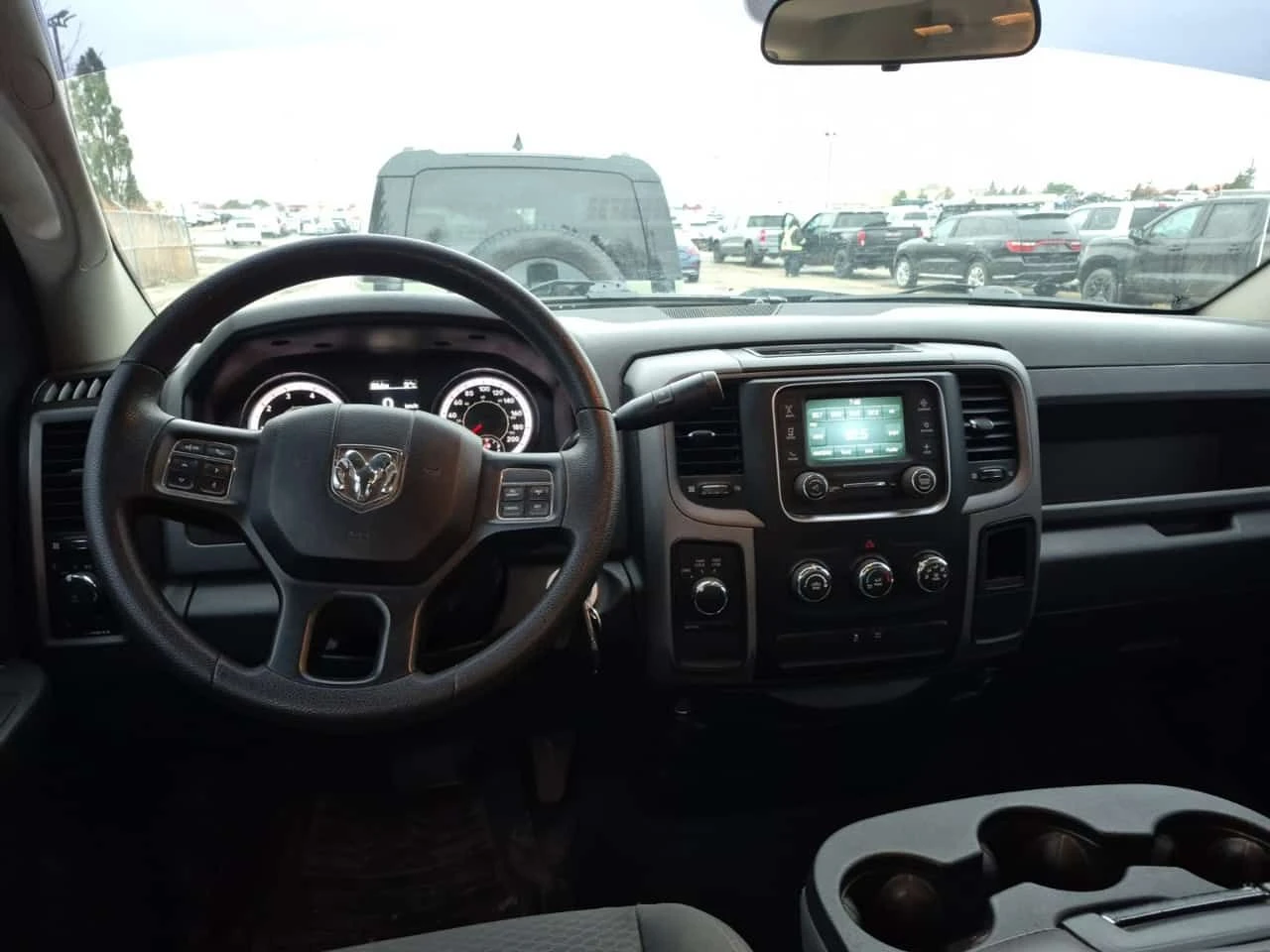 Dodge RAM 1500 * EXPRESS * CARFAX * ЦЕНА ДО БГ, снимка 6 - Автомобили и джипове - 54080774