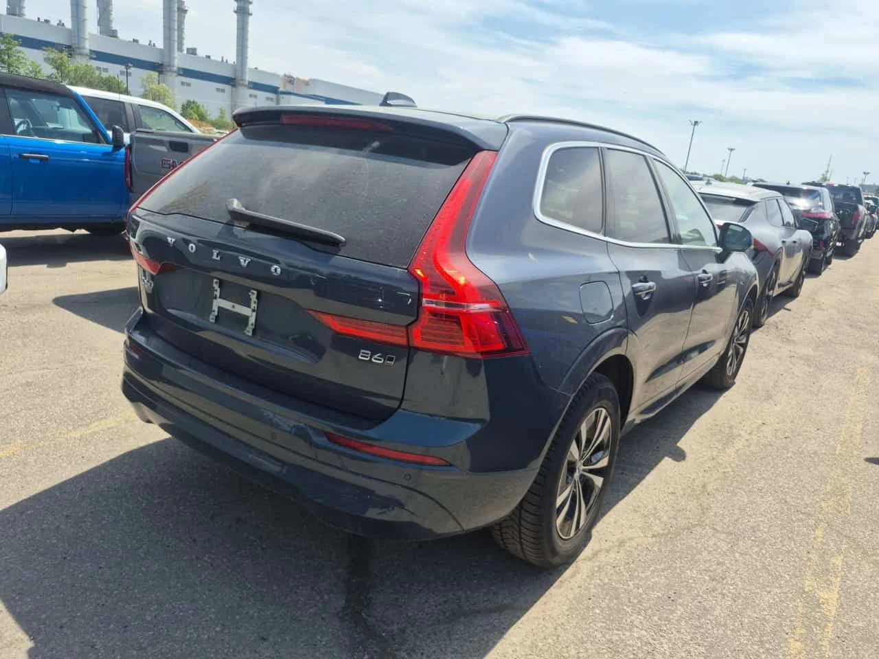 Volvo XC60 CORE| PANO| 2 КЛЮЧА| 2 ЧИФТА ГУМИ| , снимка 3 - Автомобили и джипове - 54819717