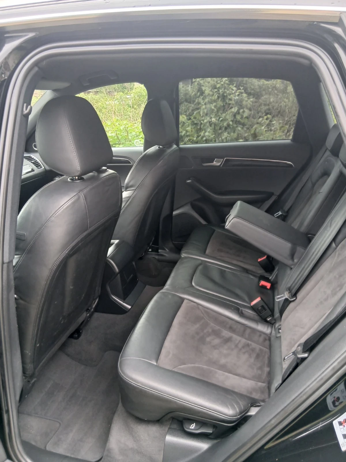 Audi Q5 2.0, снимка 10 - Автомобили и джипове - 54946054
