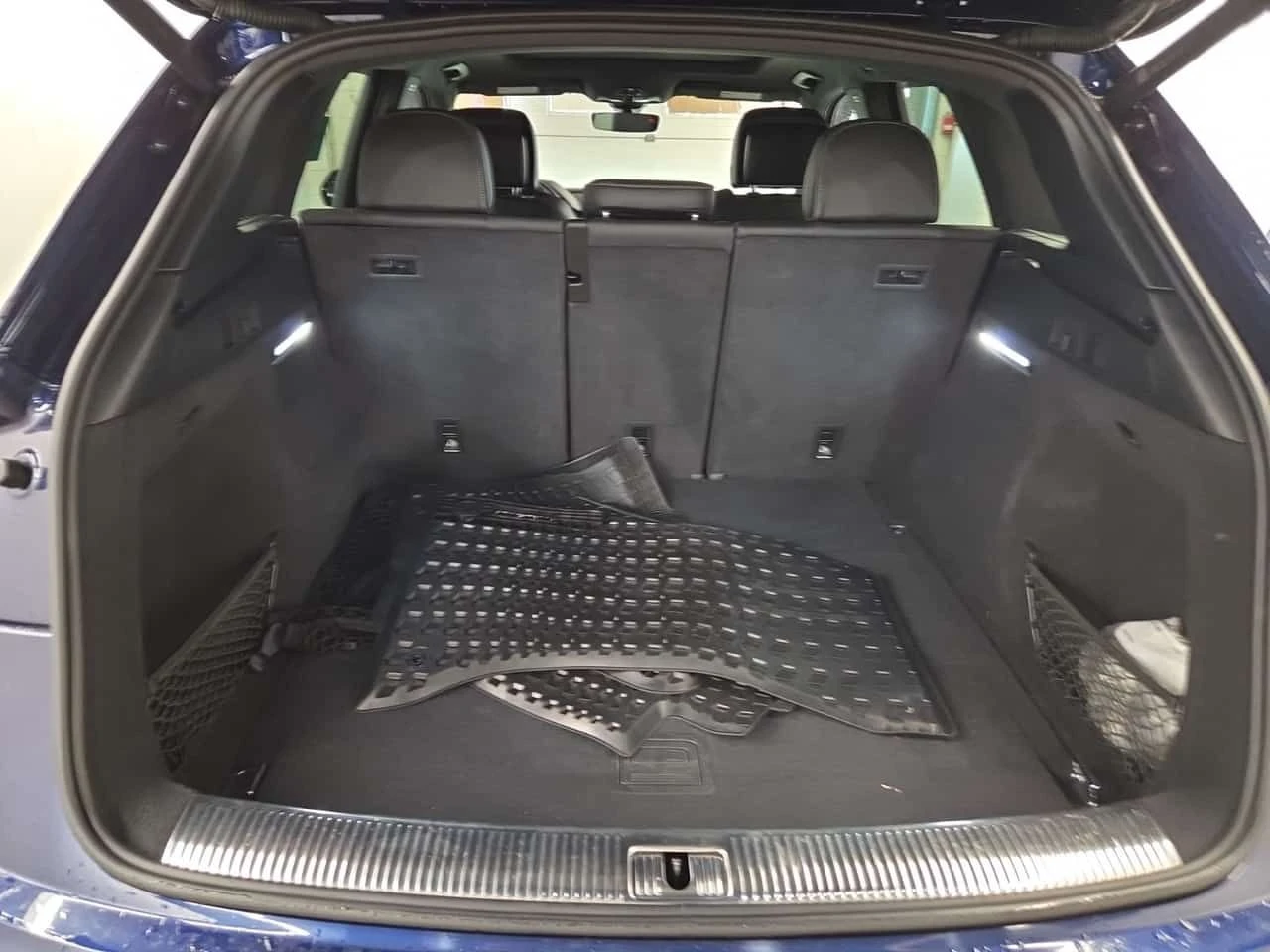 Audi Q5 * PROGRESSIV * CARFAX * Без инциденти * , снимка 14 - Автомобили и джипове - 55433907