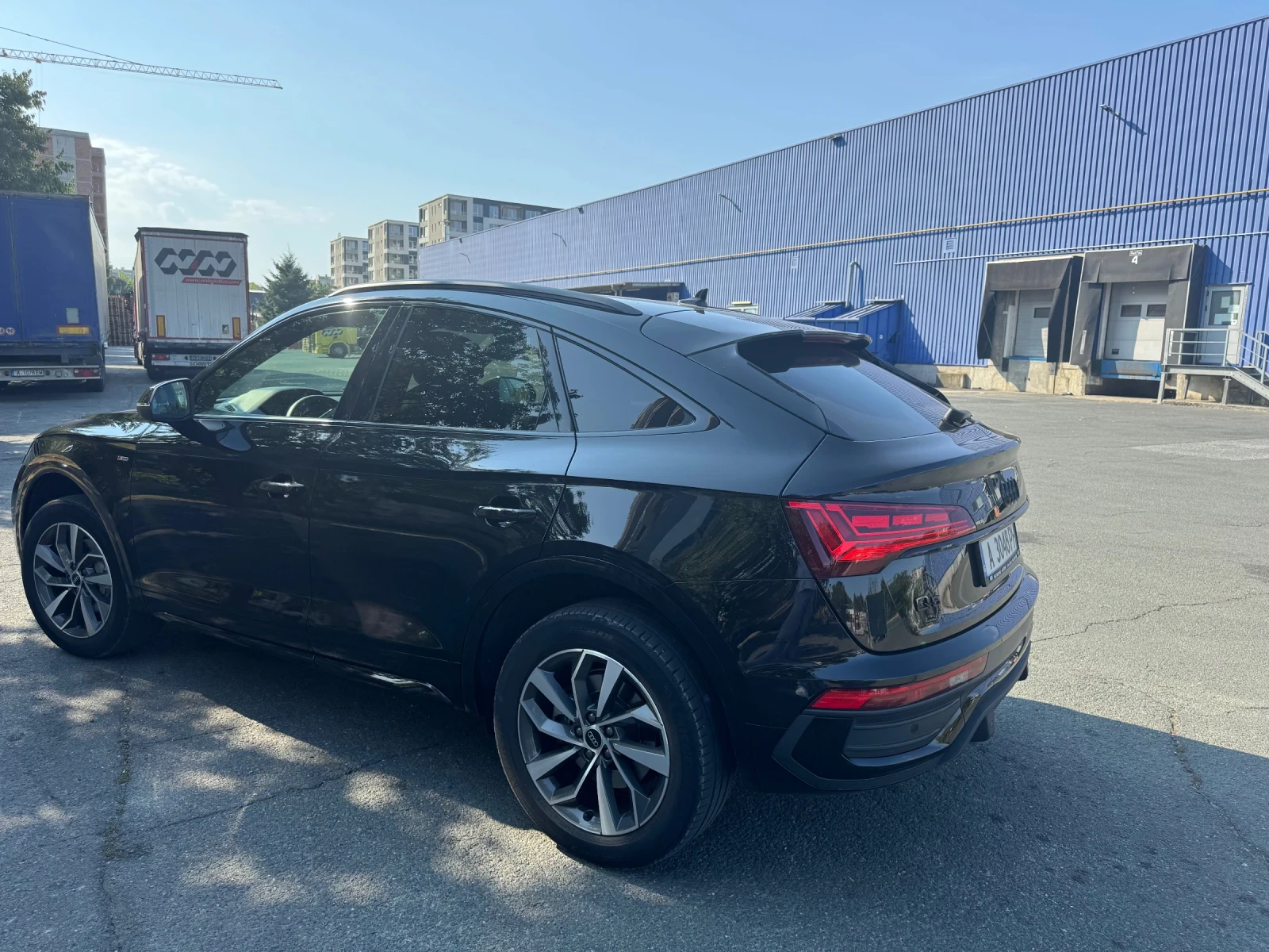 Audi Q5 Sport back , снимка 5 - Автомобили и джипове - 55786451