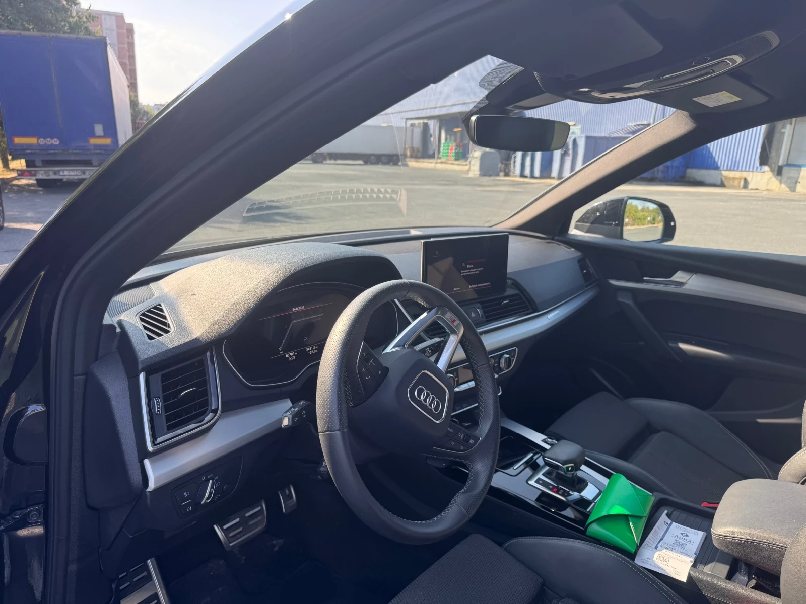 Audi Q5 Sport back , снимка 8 - Автомобили и джипове - 55786451