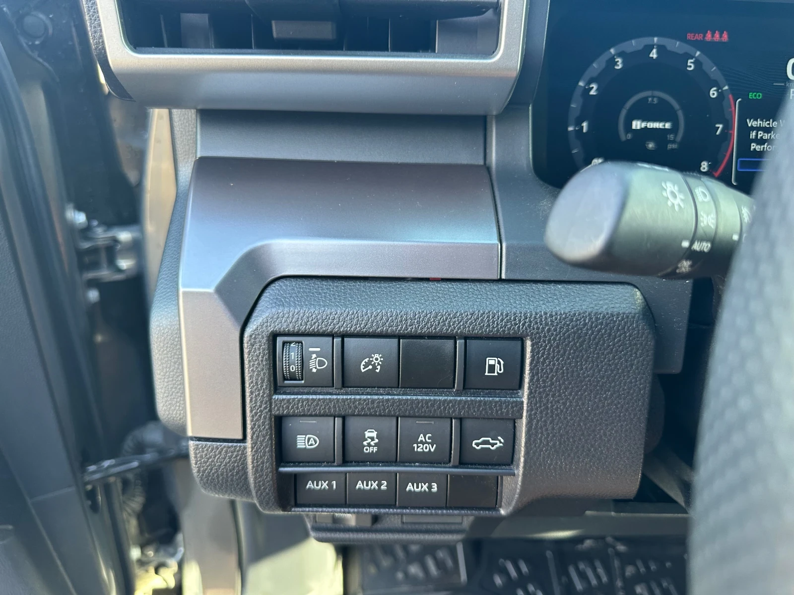 Toyota Tacoma, снимка 10 - Автомобили и джипове - 56646907