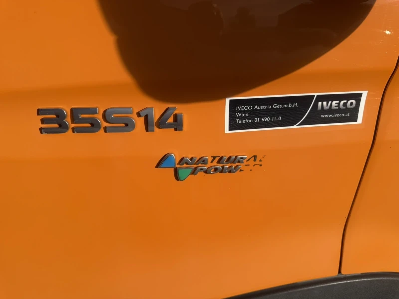 Iveco Daily 35S14 ЗАВОДСКИ МЕТАН ГАЗОВ ИНЖЕКЦИОН БАРТЕР ЛИЗИНГ, снимка 13 - Бусове и автобуси - 52422020